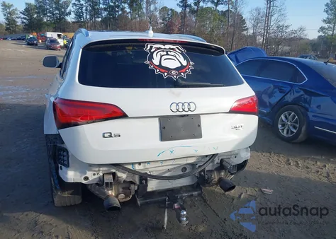 2014 Audi Q5 3.0T Premium Plus z USA, uszkodzony, nr VIN WA1WGAFP1EA060039